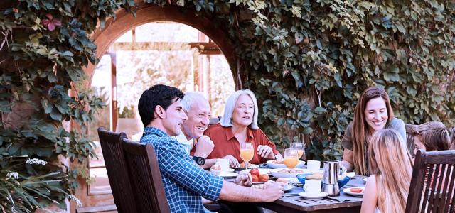 Family lunch in the yard